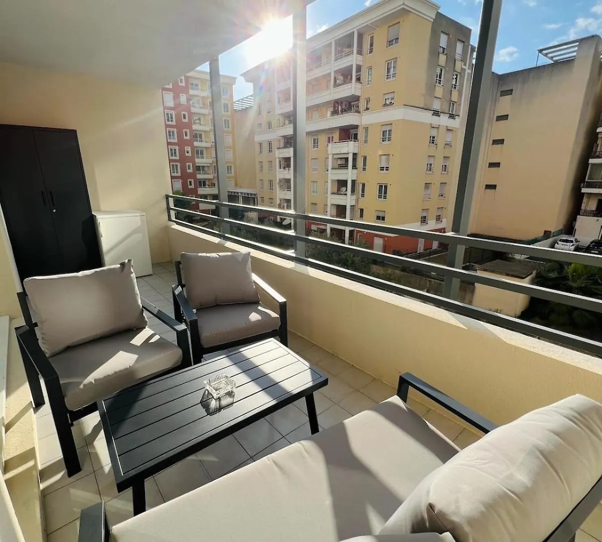 Studio Elegant Avec Balcon Pres De La Plage A Nice